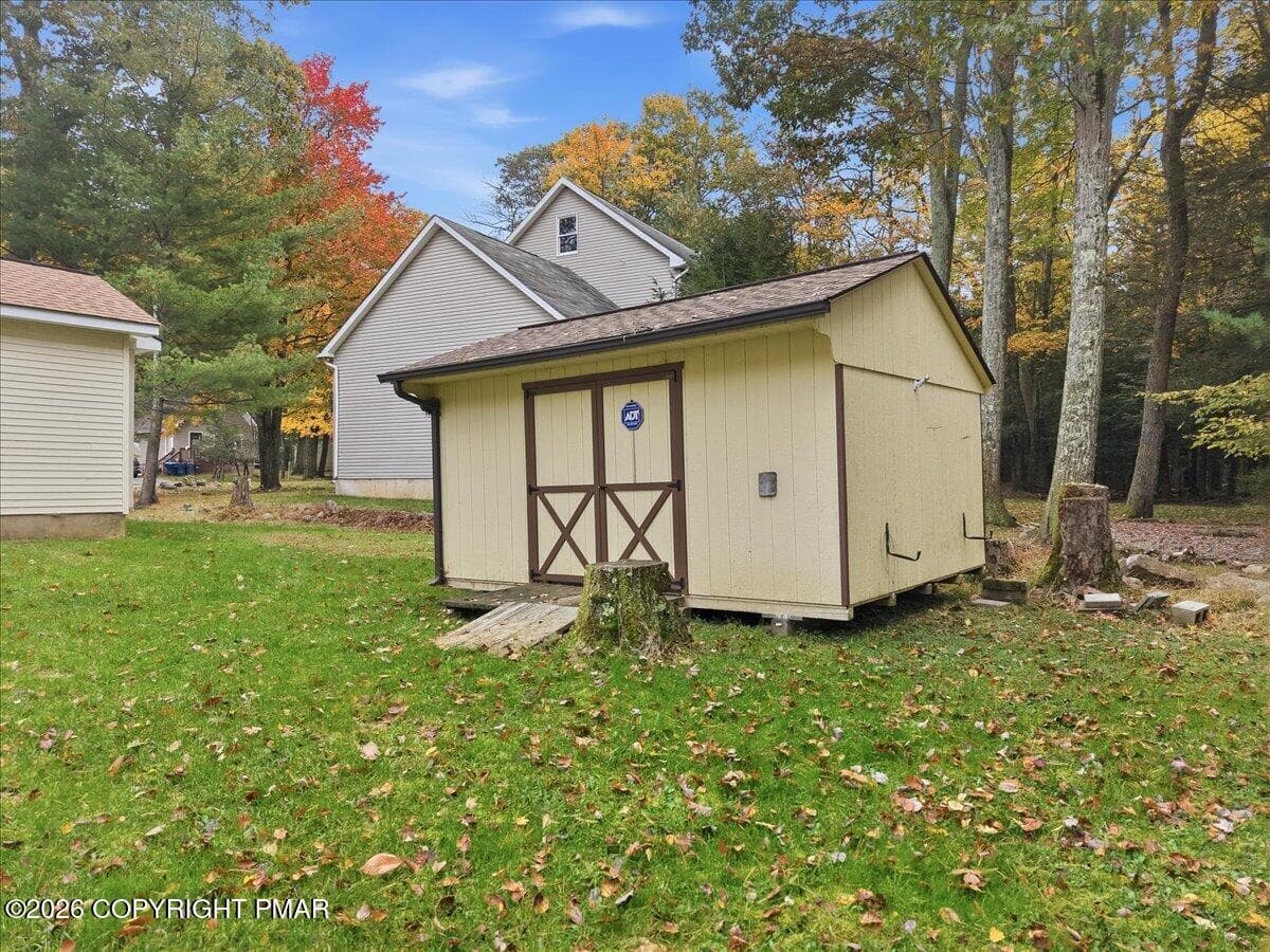 GARDEN SHED - 1131 Thunder Drive, Pocono Summit, PA 18346