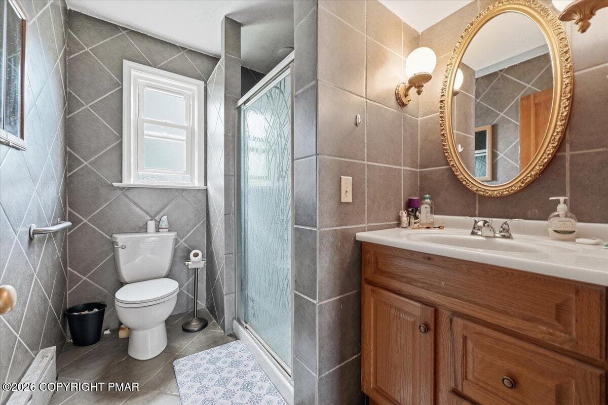 Main Bath - 1079 Interchange Road, 1083 Rear Property, Gilbert, PA 18331, Gilbert