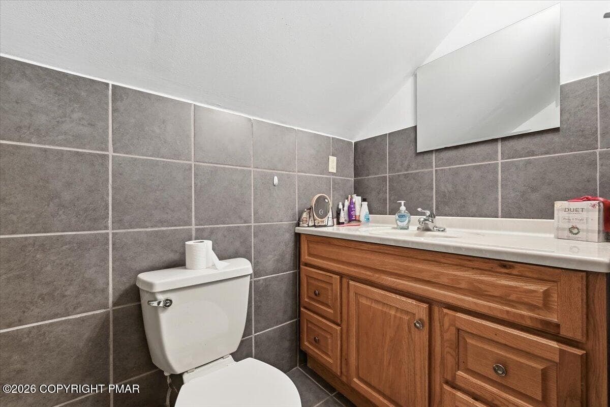 Second Floor half Bath - 1079 Interchange Road, 1083 Rear Property, Gilbert, PA 18331, Gilbert
