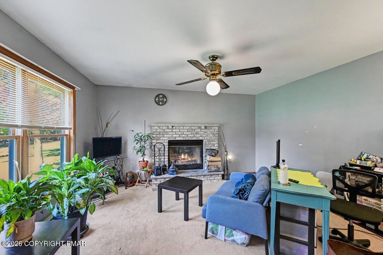 4608 Pine Ridge Dr W 09 Large - 4608 Pine Ridge Drive W, Bushkill, PA 18324