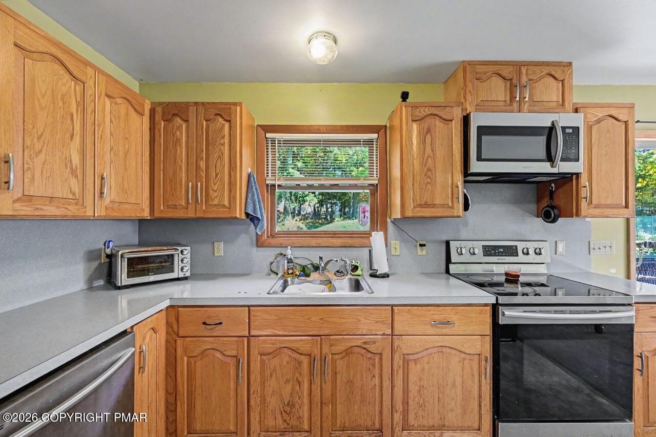 4608 Pine Ridge Dr W 15 Large - 4608 Pine Ridge Drive W, Bushkill, PA 18324