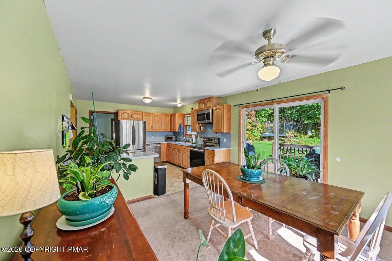 4608 Pine Ridge Dr W 19 Large - 4608 Pine Ridge Drive W, Bushkill, PA 18324