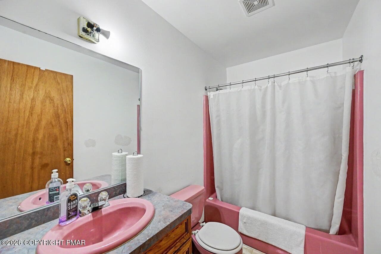 4608 Pine Ridge Dr W 45 Large - 4608 Pine Ridge Drive W, Bushkill, PA 18324