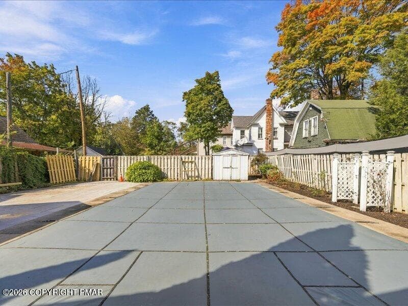 Inground Social Pool - 114 Analomink Street, East Stroudsburg, PA 18301, East Stroudsburg