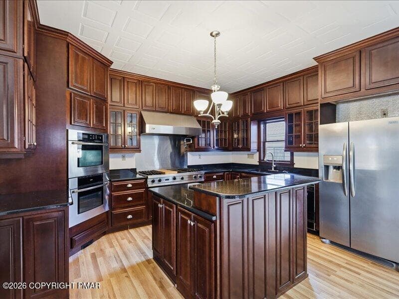 Kitchen - 114 Analomink Street, East Stroudsburg, PA 18301, East Stroudsburg