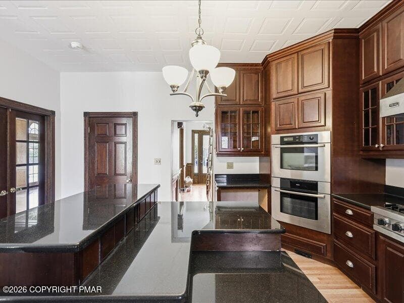 Kitchen - 114 Analomink Street, East Stroudsburg, PA 18301, East Stroudsburg