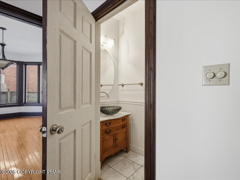 Powder Room - 114 Analomink Street, East Stroudsburg, PA 18301, East Stroudsburg
