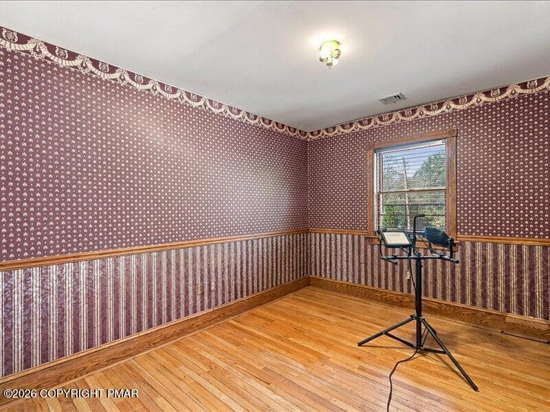 Bedroom 3 - 114 Analomink Street, East Stroudsburg, PA 18301, East Stroudsburg
