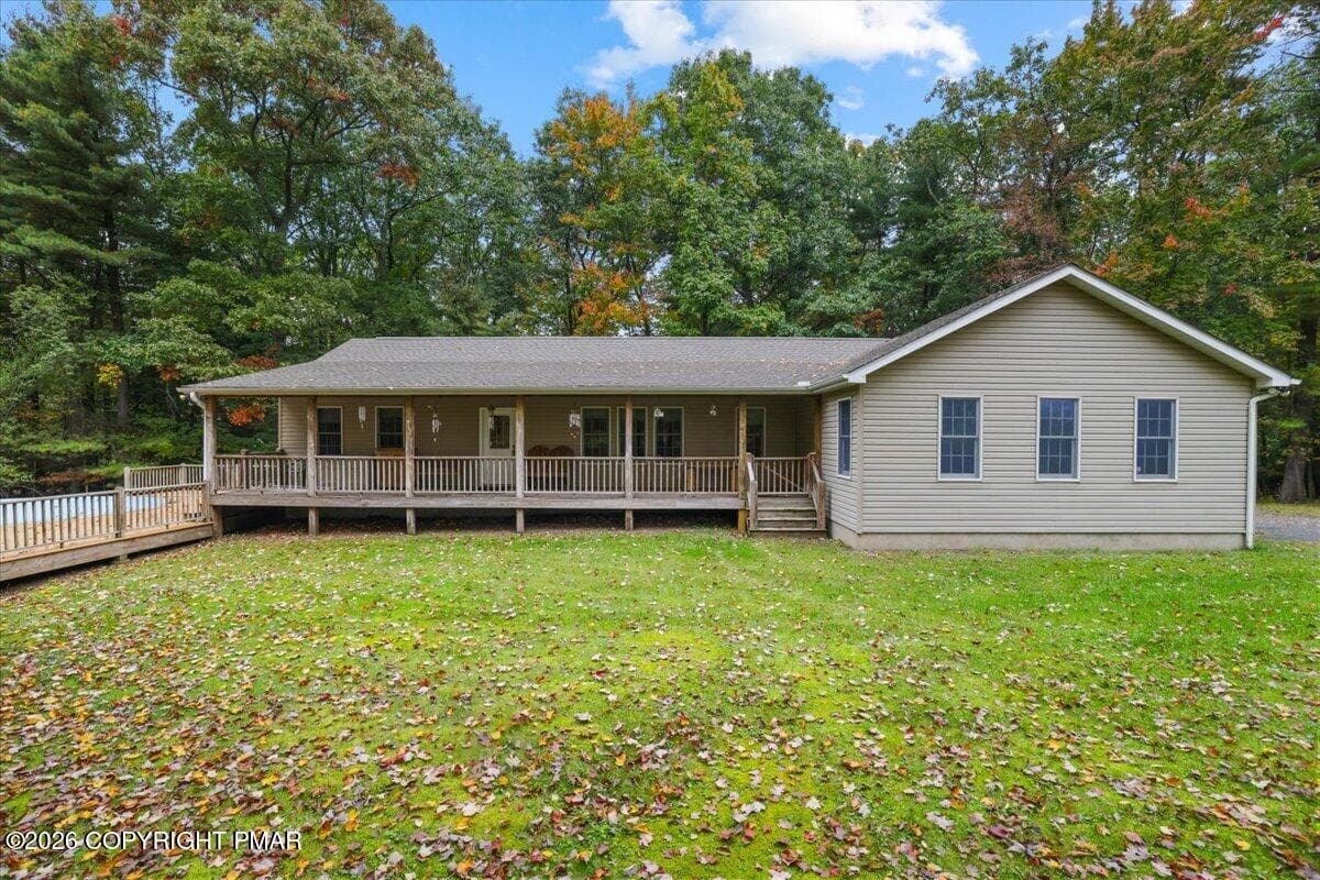 501 Rainbow Way, Stroudsburg, PA 18360