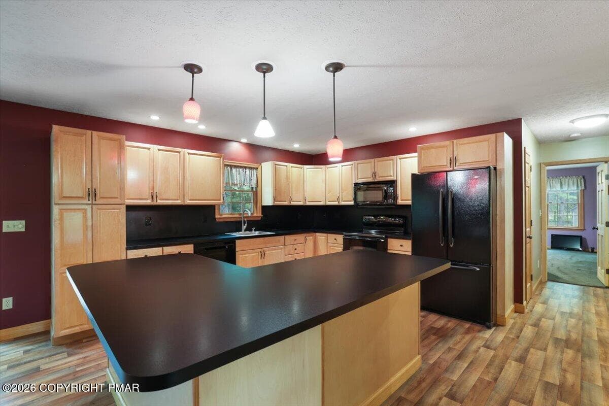 22-RBP53141 - 501 Rainbow Way, Stroudsburg, PA 18360, Stroudsburg