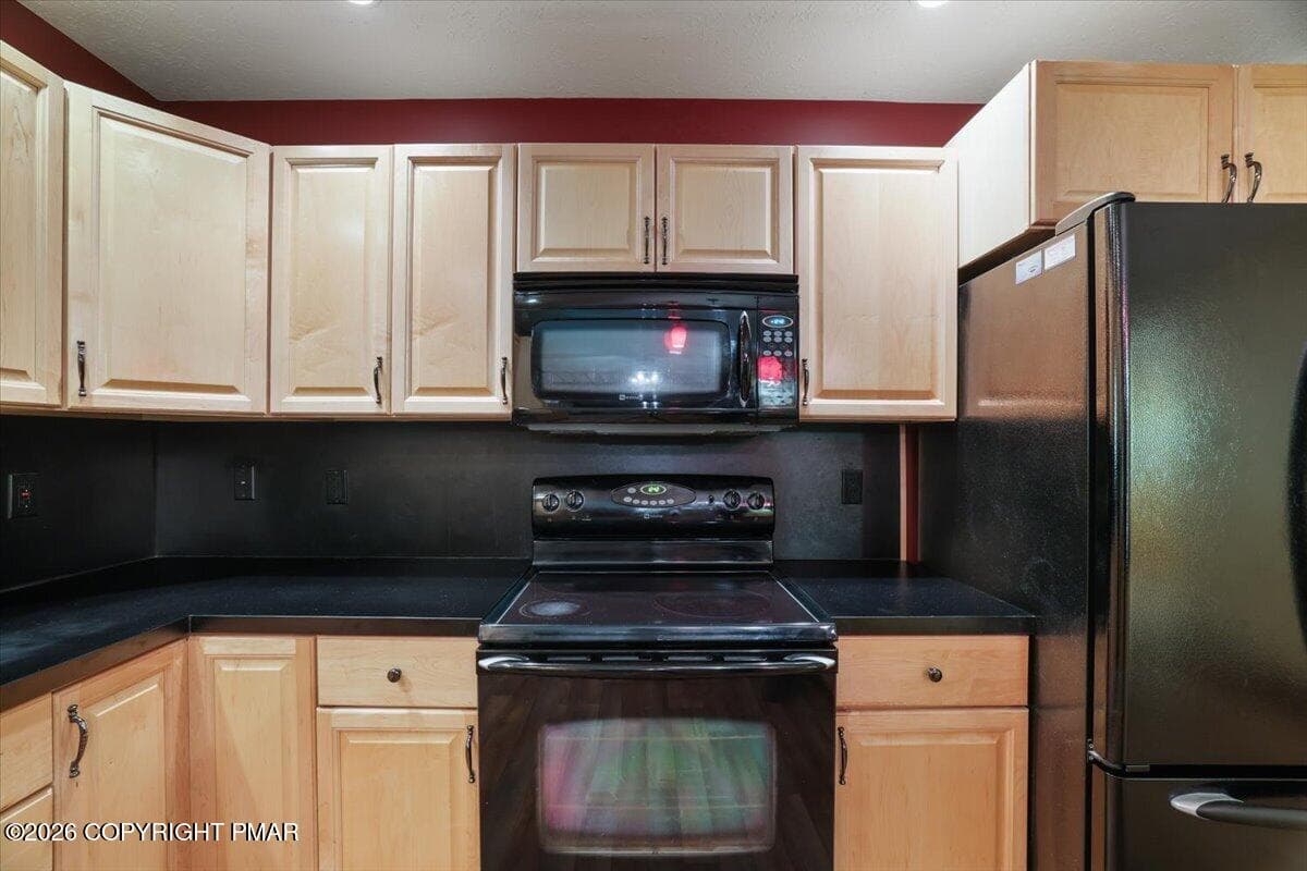 26-RBP53161 - 501 Rainbow Way, Stroudsburg, PA 18360, Stroudsburg