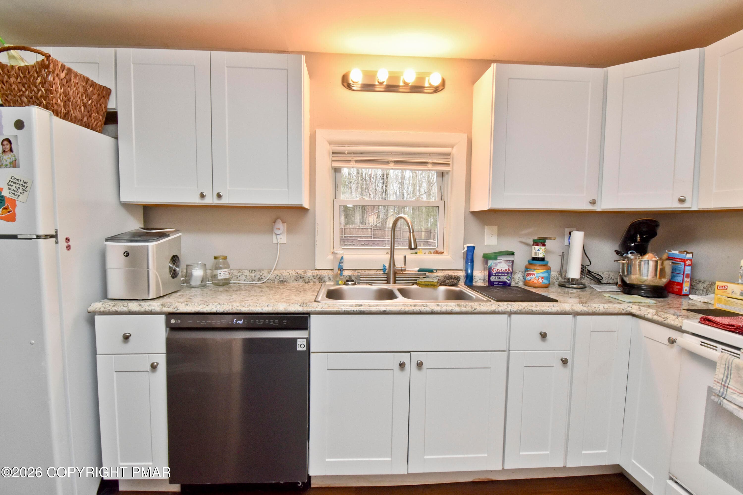 2 Eat-in Kitchen (7) - 201 Buckhill Road, Albrightsville, PA 18210, Albrightsville