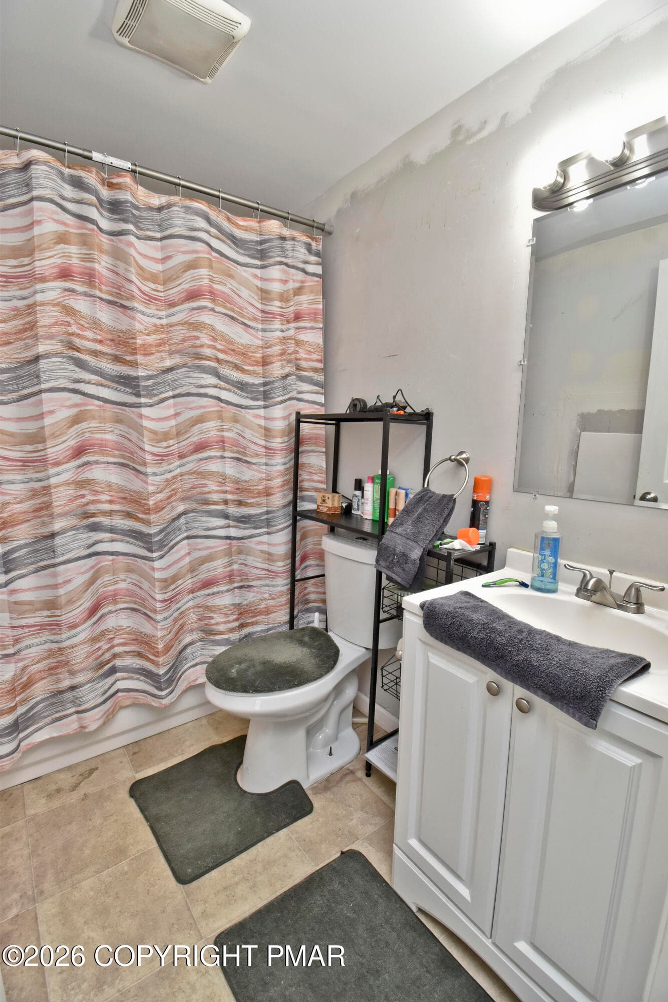 8 Bath - 201 Buckhill Road, Albrightsville, PA 18210, Albrightsville