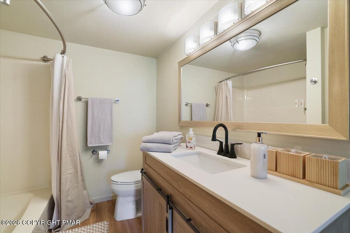 Guest Bathroom - 1312 N Abington Road, Waverly Township, PA 18414, Waverly Township