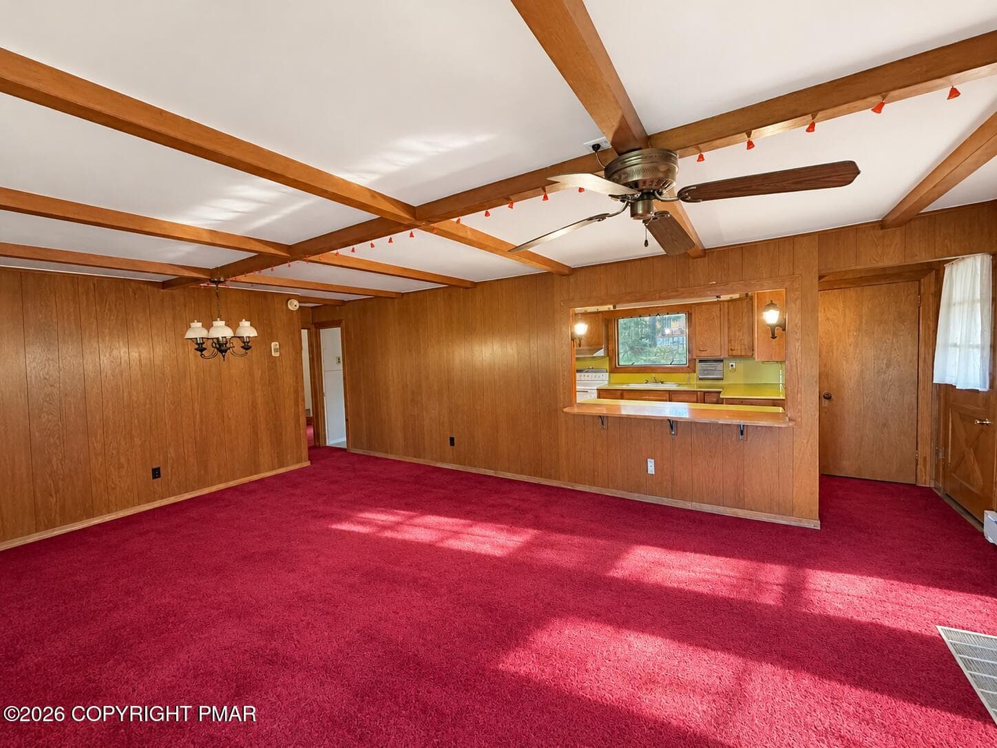 7827998A-9FDB-4E28-894B-74DFA2D14BB0 - 1531/ 1532 Lakeview Drive, White Haven, PA 18661