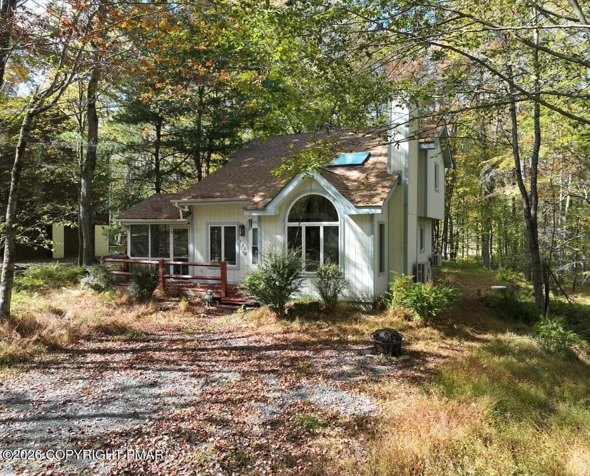 135 Sitka Drive, Pocono Lake, PA 18347