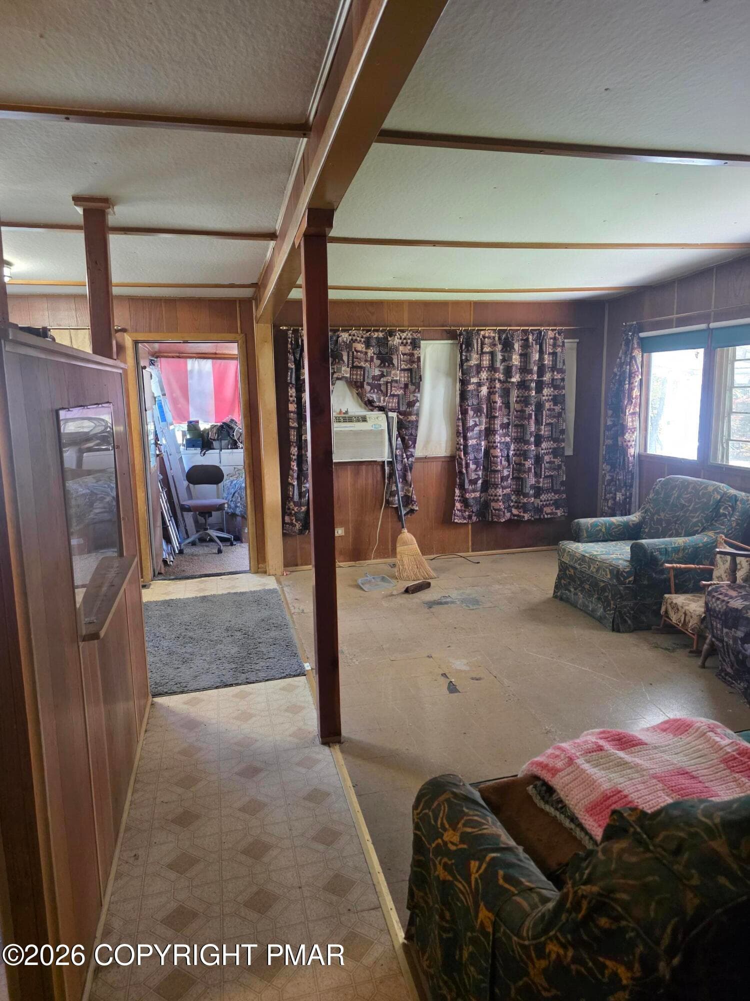 20261015_153849 - 111 Garris Place, Bushkill, PA 18324