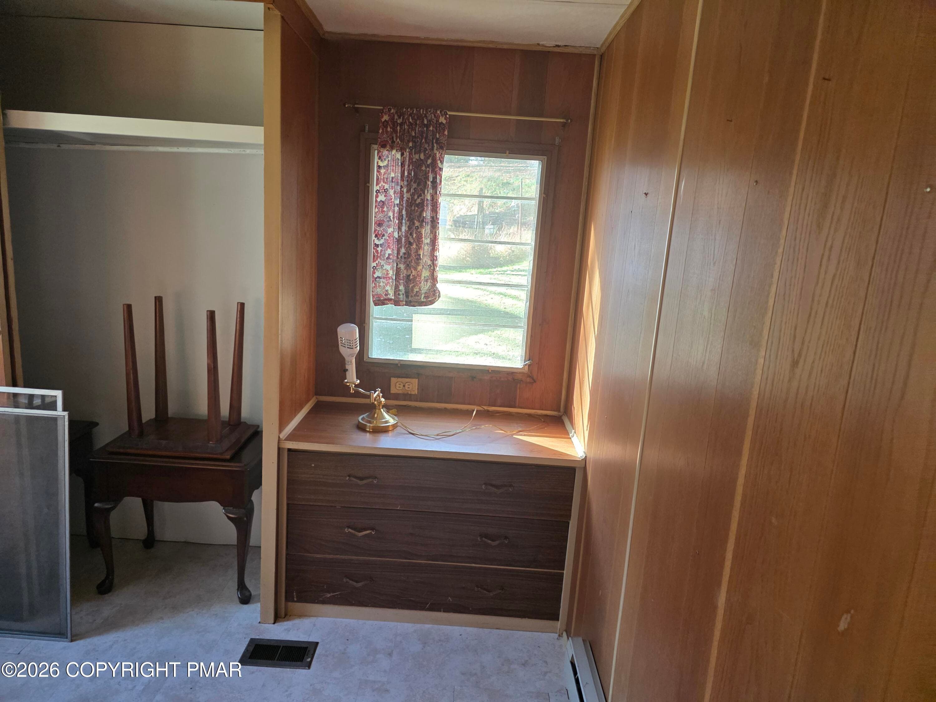 20261015_153812 - 111 Garris Place, Bushkill, PA 18324