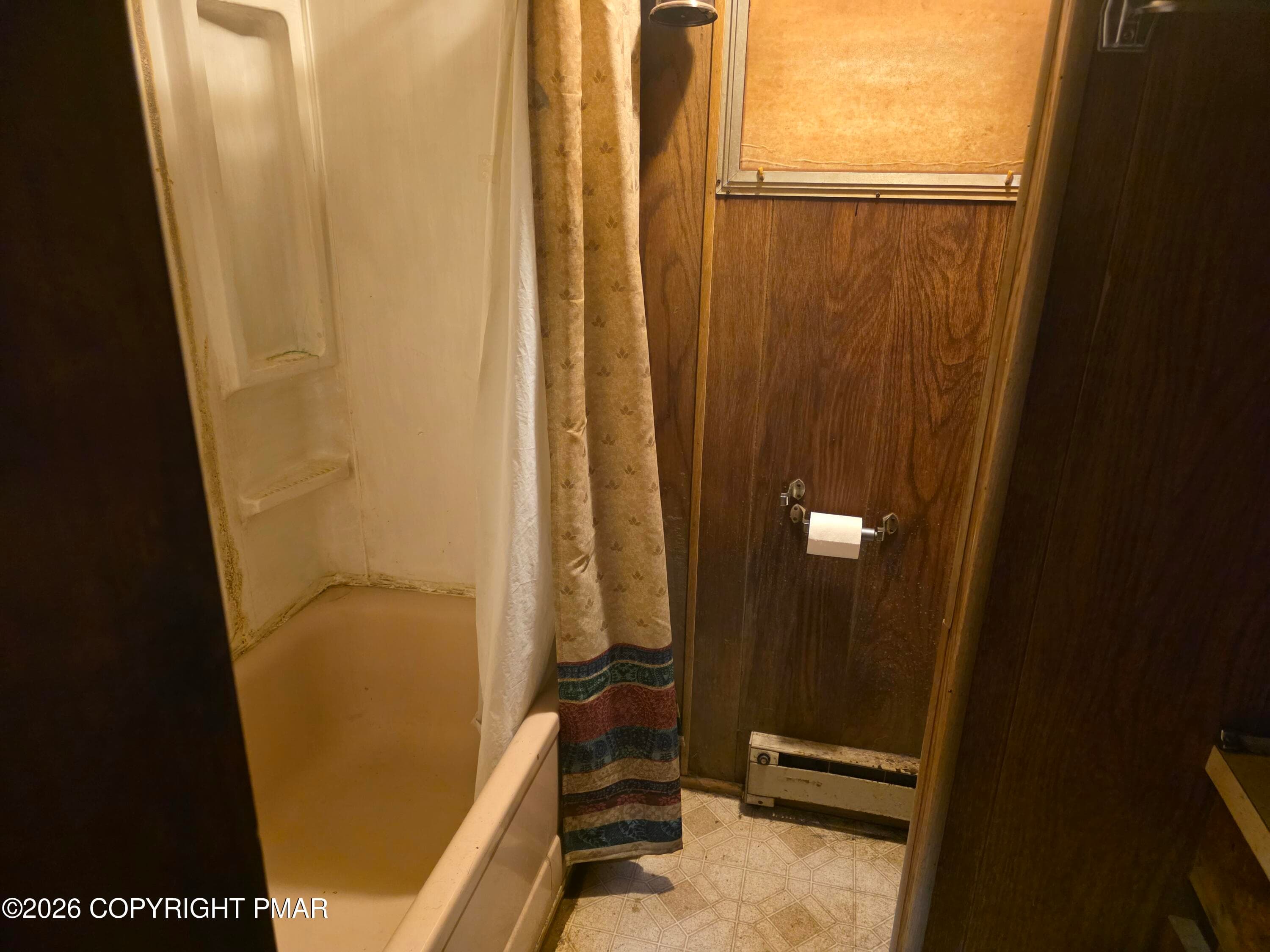 20261015_153552 - 111 Garris Place, Bushkill, PA 18324