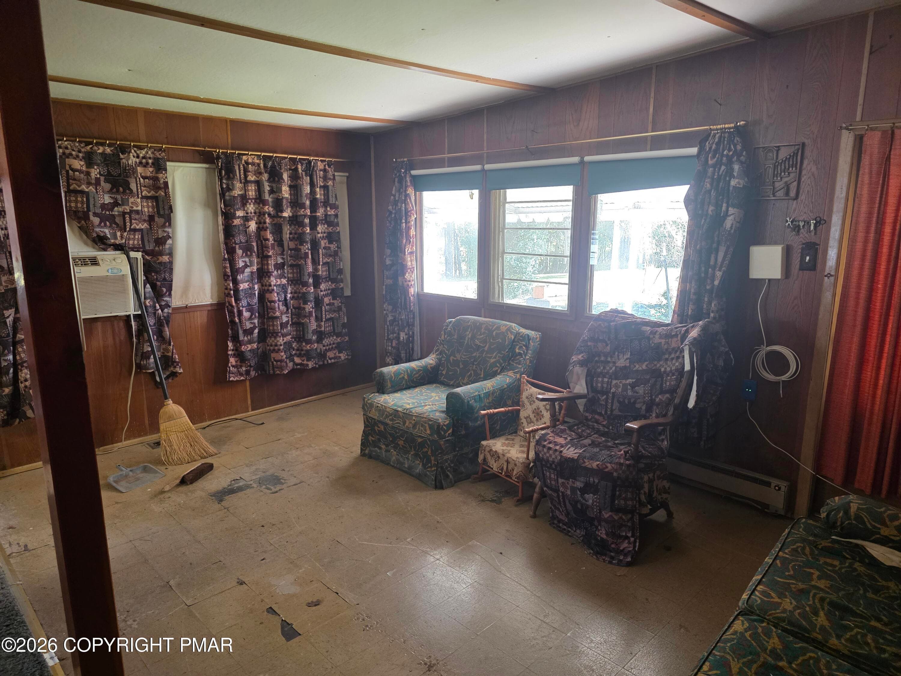 20261015_153404 - 111 Garris Place, Bushkill, PA 18324