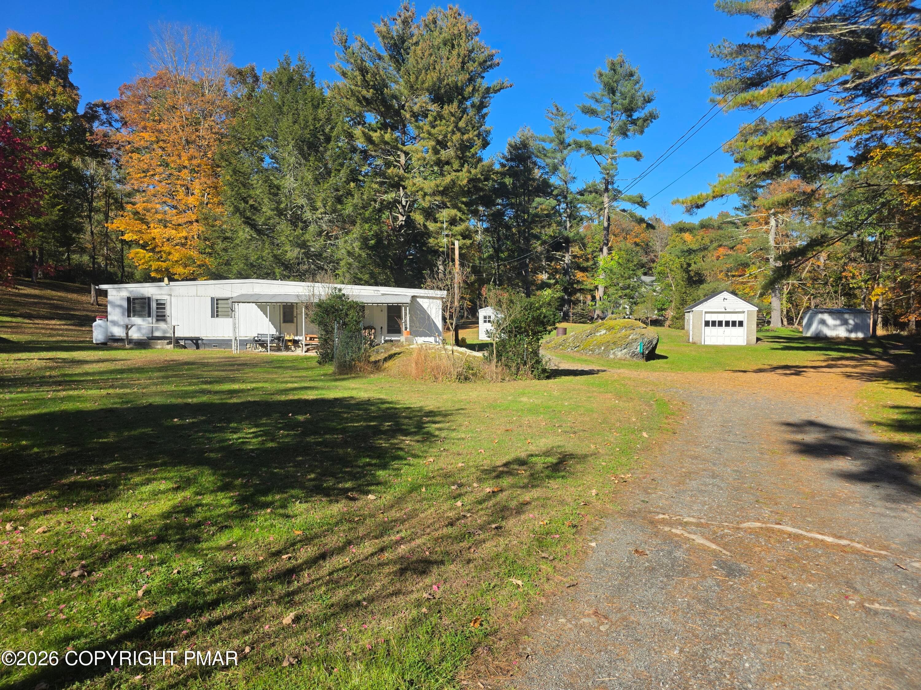 20261015_152013 - 111 Garris Place, Bushkill, PA 18324