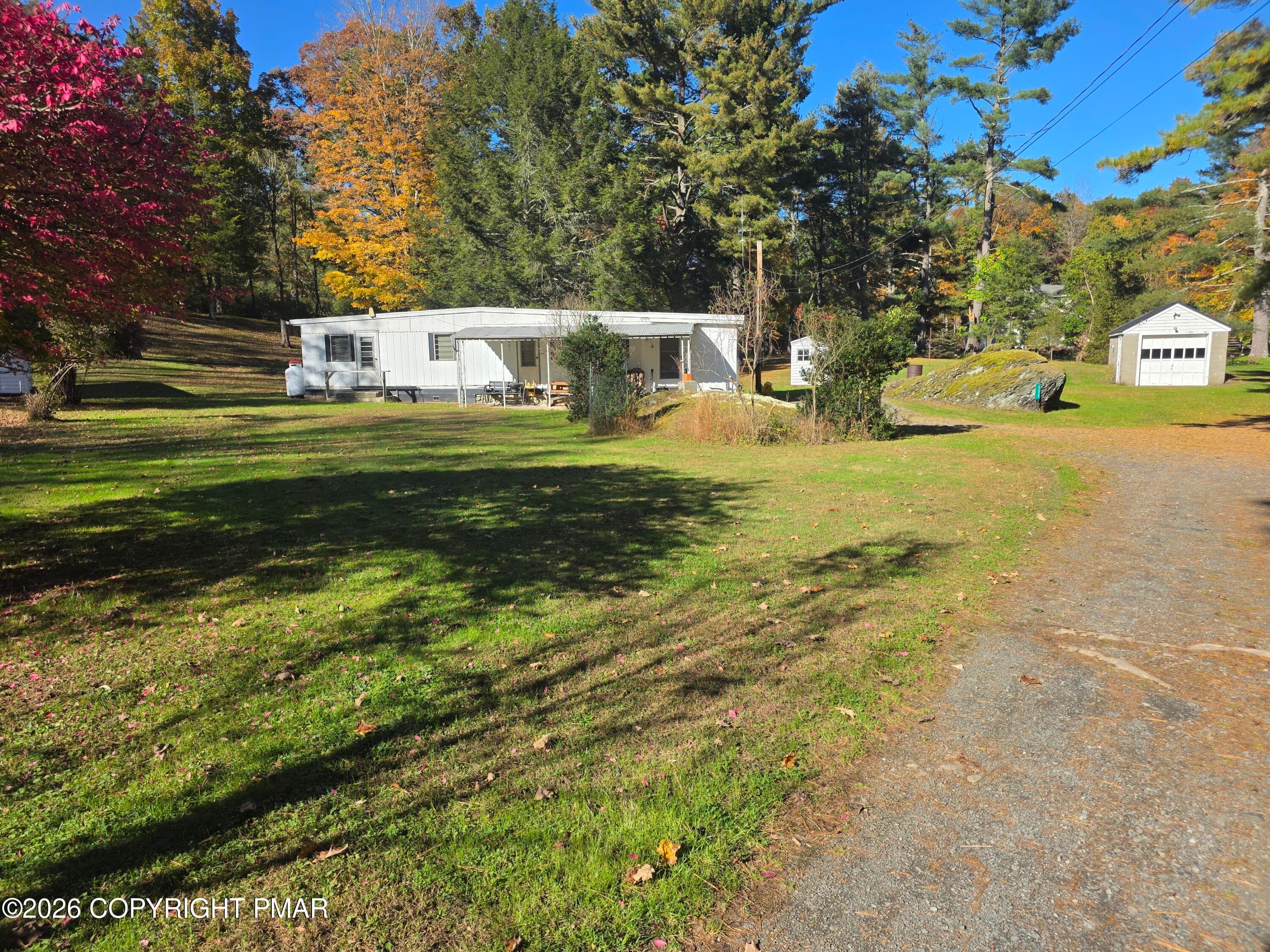 20261015_152006 - 111 Garris Place, Bushkill, PA 18324