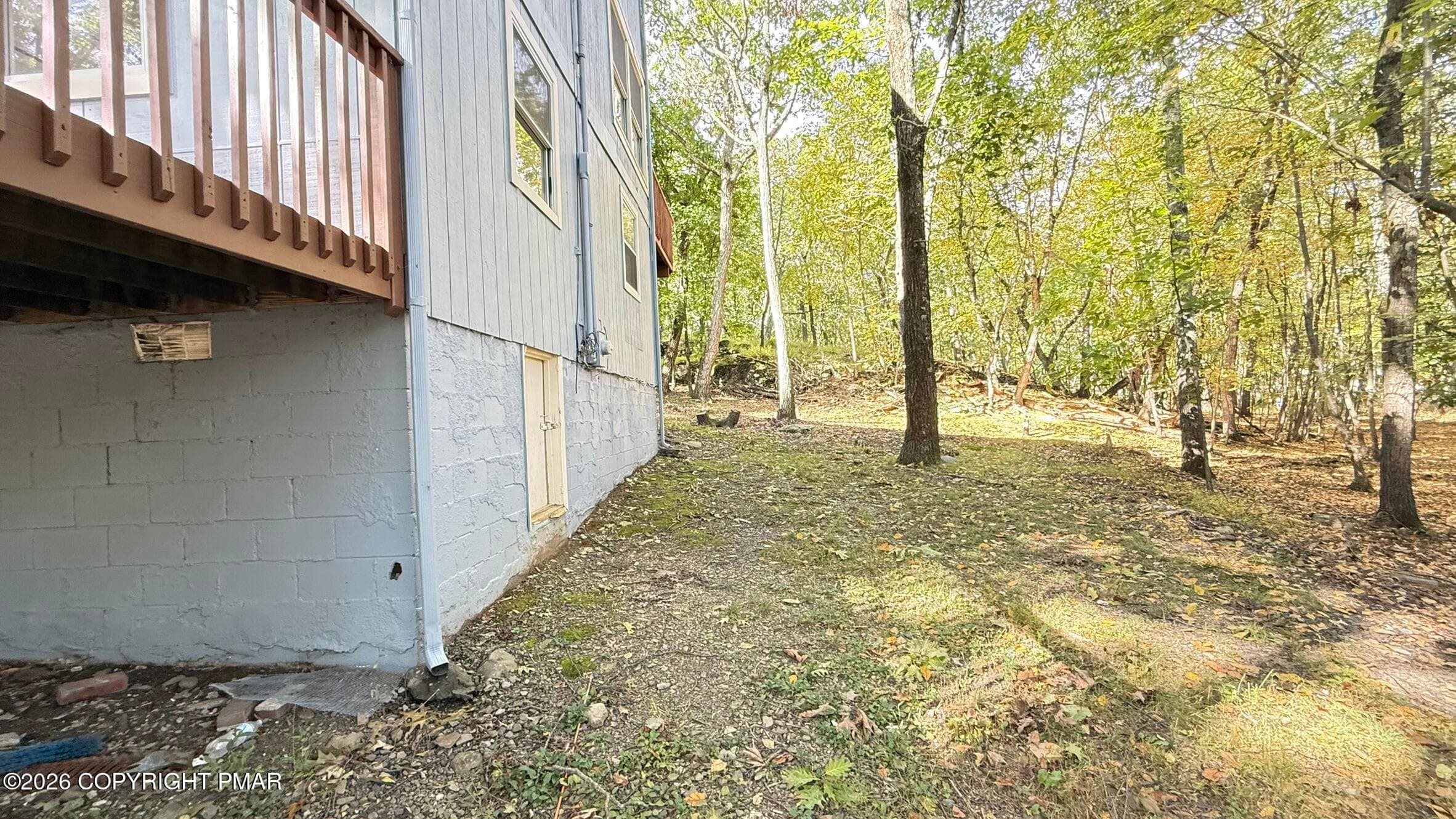 IMG_7622 - 211 Geese Court N, Bushkill, PA 18324