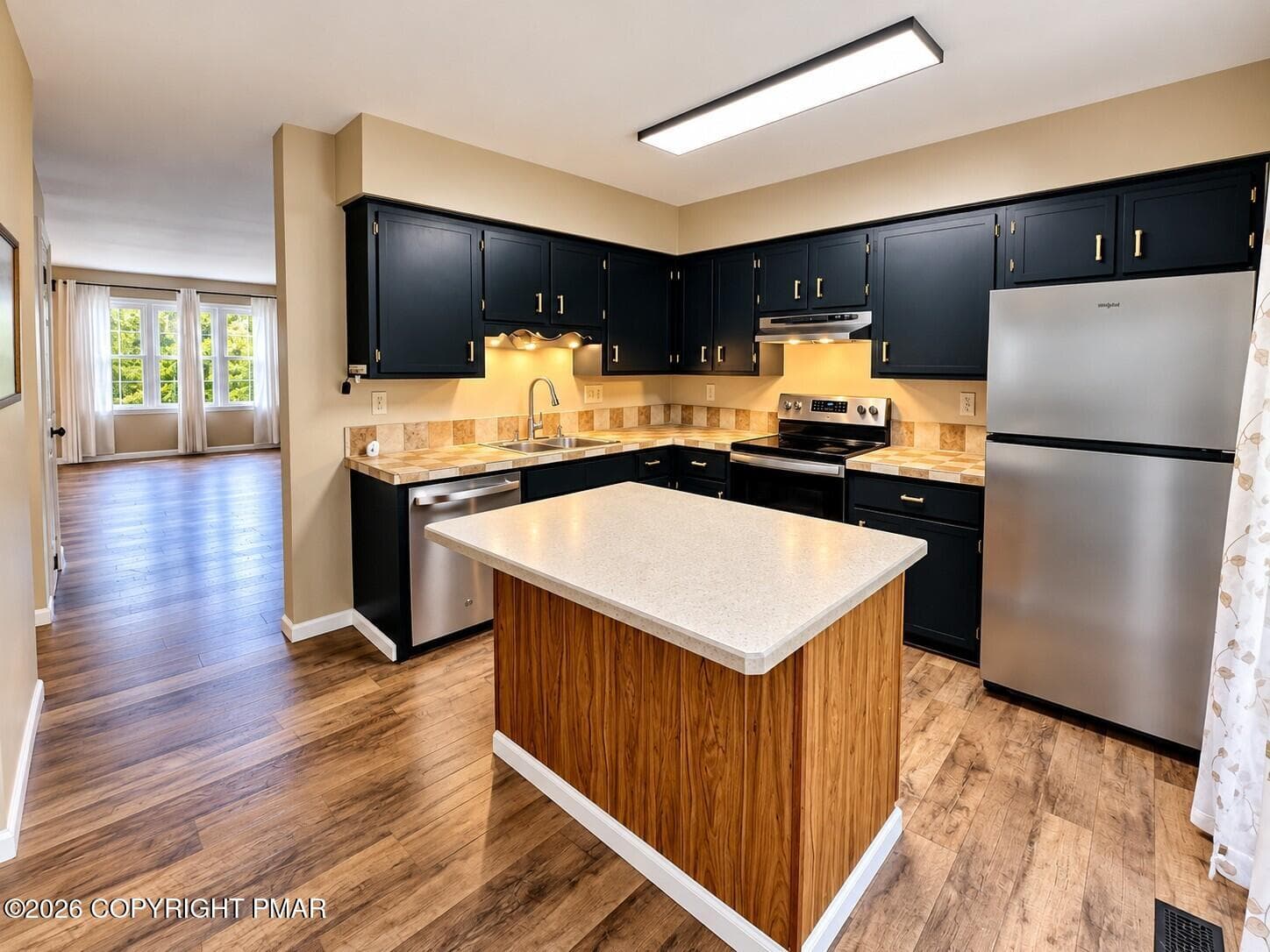kitchen3 - 68 Highlands Boulevard, Easton, PA 18042