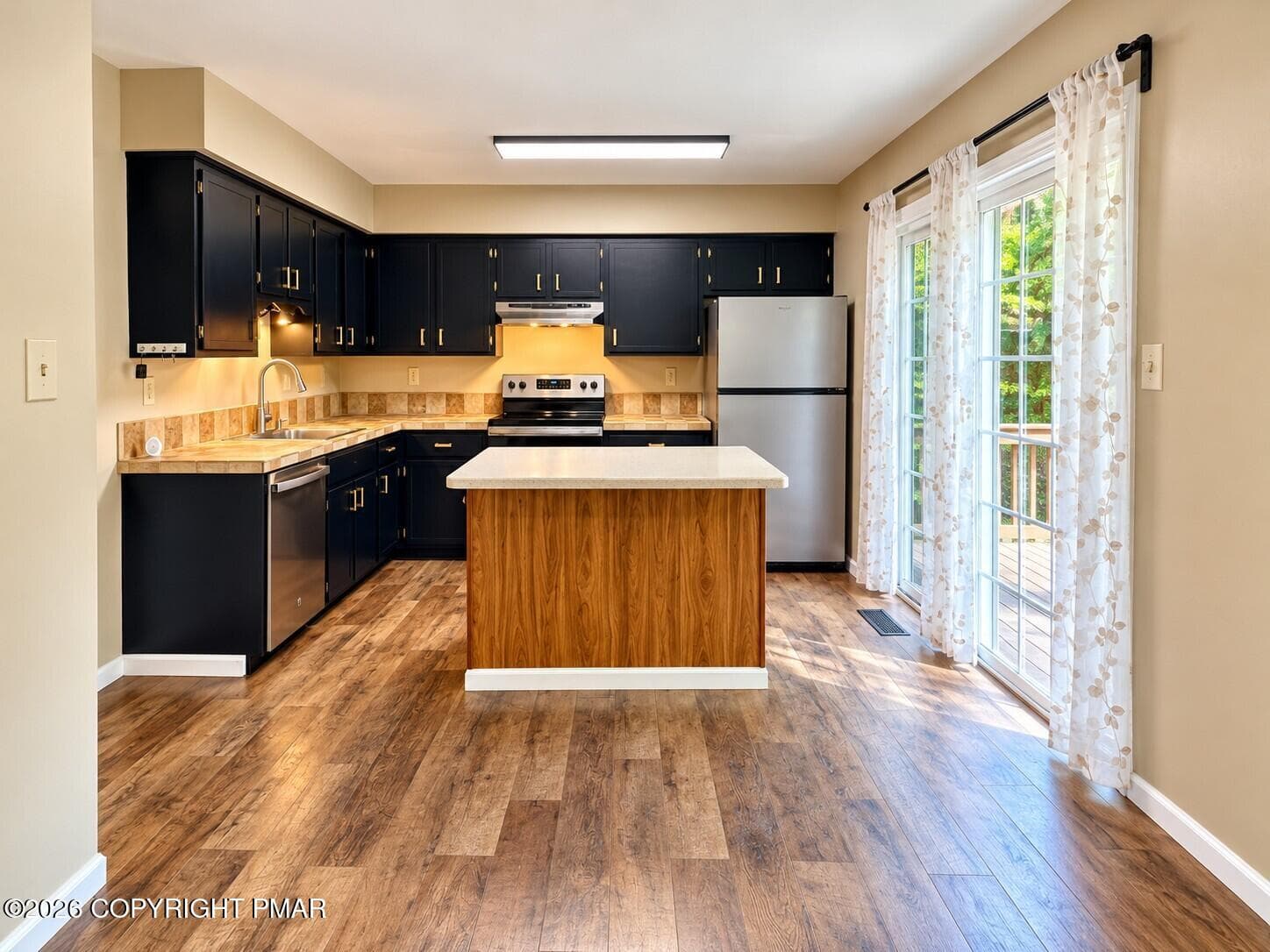 kitchen4 - 68 Highlands Boulevard, Easton, PA 18042