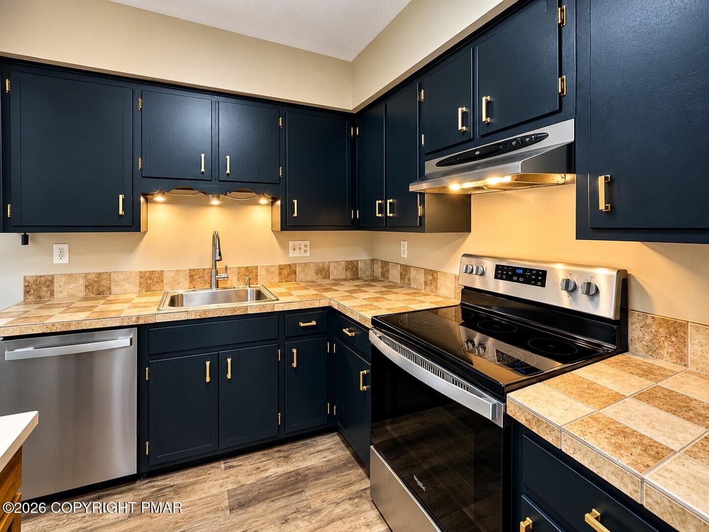 kitchen5 - 68 Highlands Boulevard, Easton, PA 18042