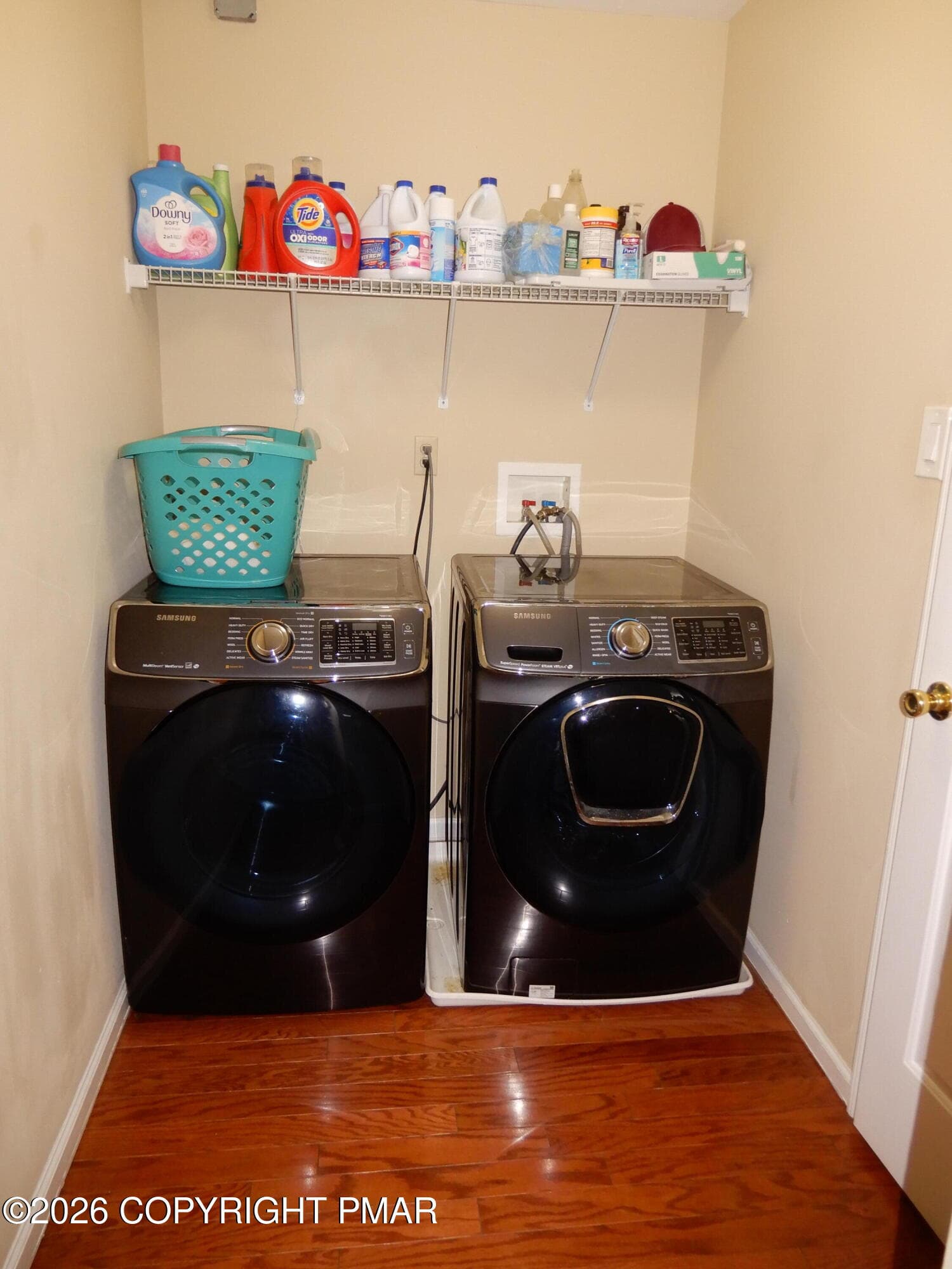 Laundry & Mud Room - 236 Witness Tree Circle, East Stroudsburg, PA 18301