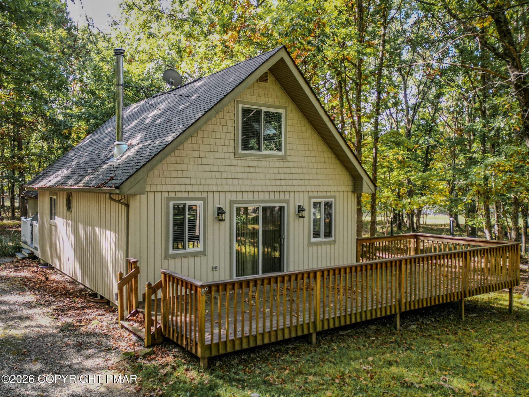 1362 Brian Lane, Effort, PA 18330