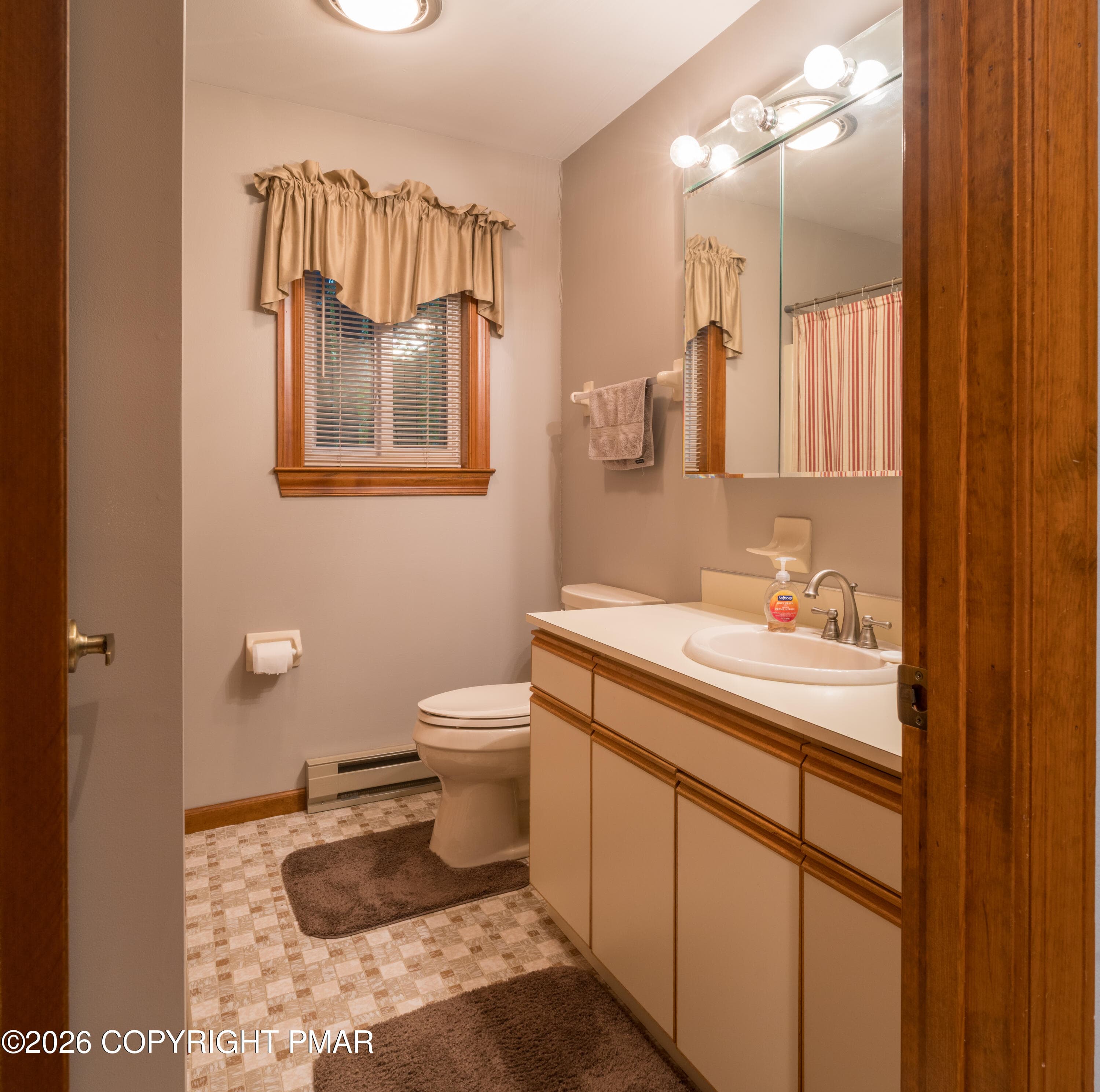 10 - 1362 Brian Lane, Effort, PA 18330