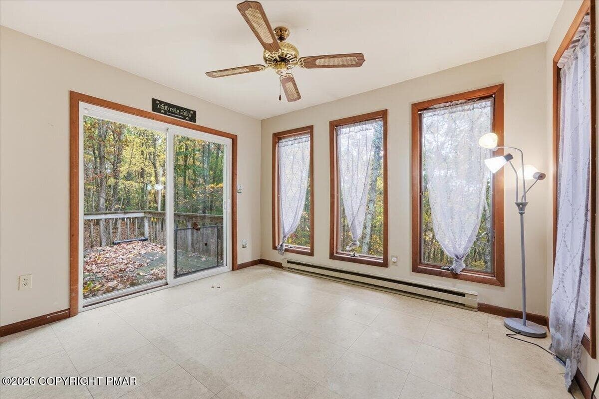17 - 1121 Overlook Court, Saylorsburg, PA 18353