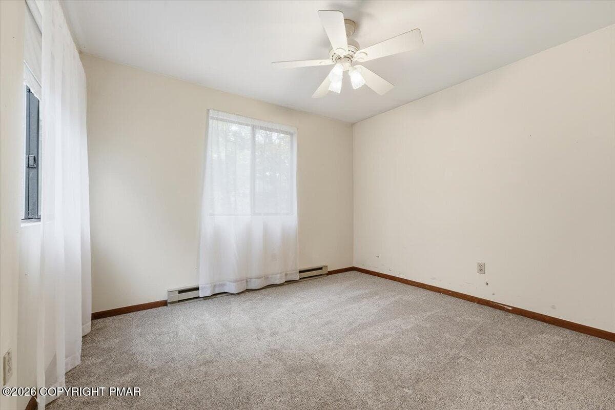 24 - 1121 Overlook Court, Saylorsburg, PA 18353