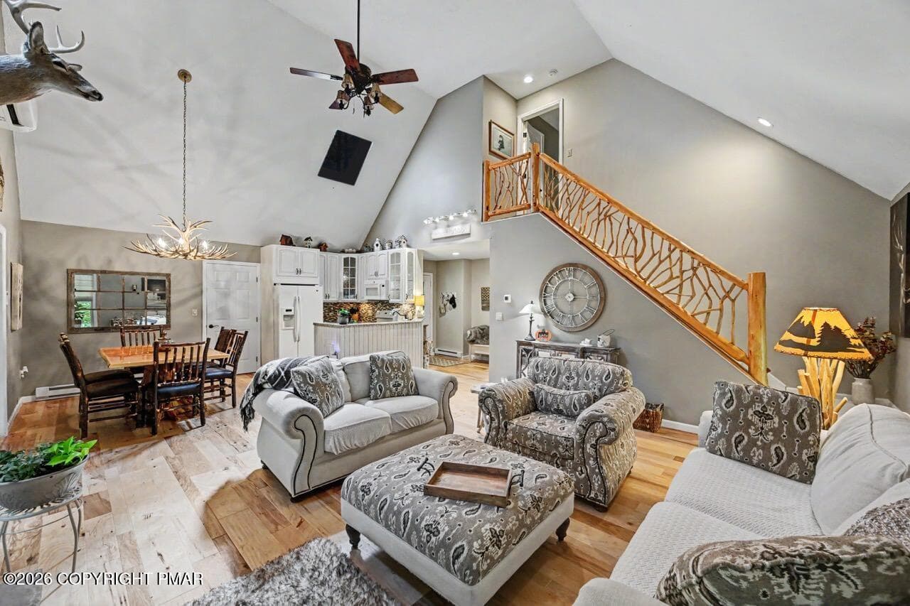 Living - 111 Halfmoon Road, Pocono Pines, PA 18350