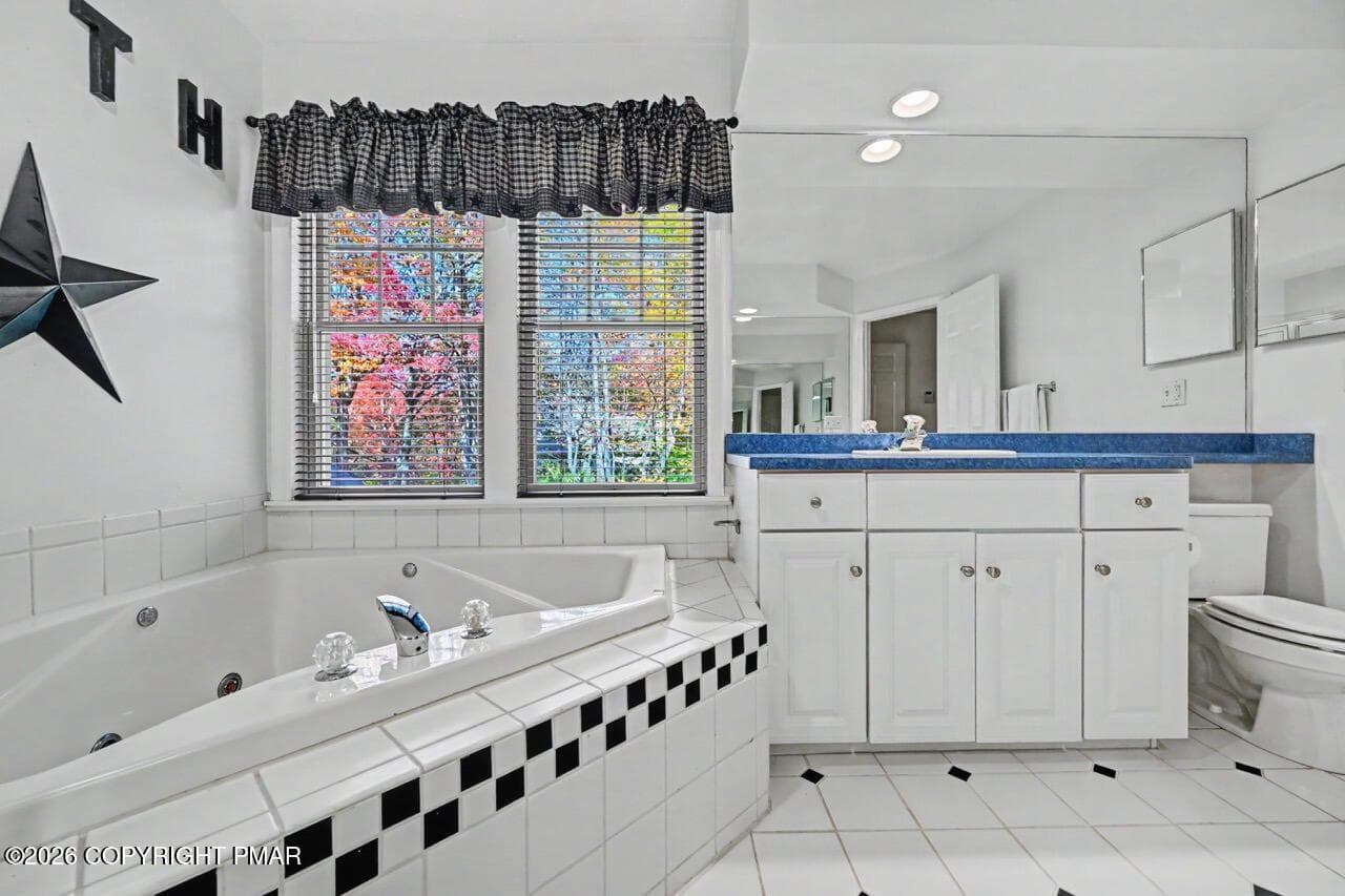 Primary Bath - 127 Halfmoon Road, Pocono Pines, PA 18350