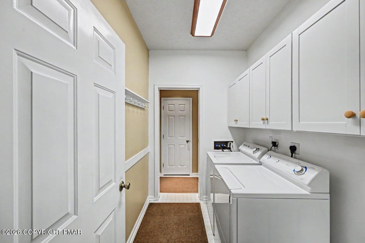 Laundry Room - 127 Halfmoon Road, Pocono Pines, PA 18350
