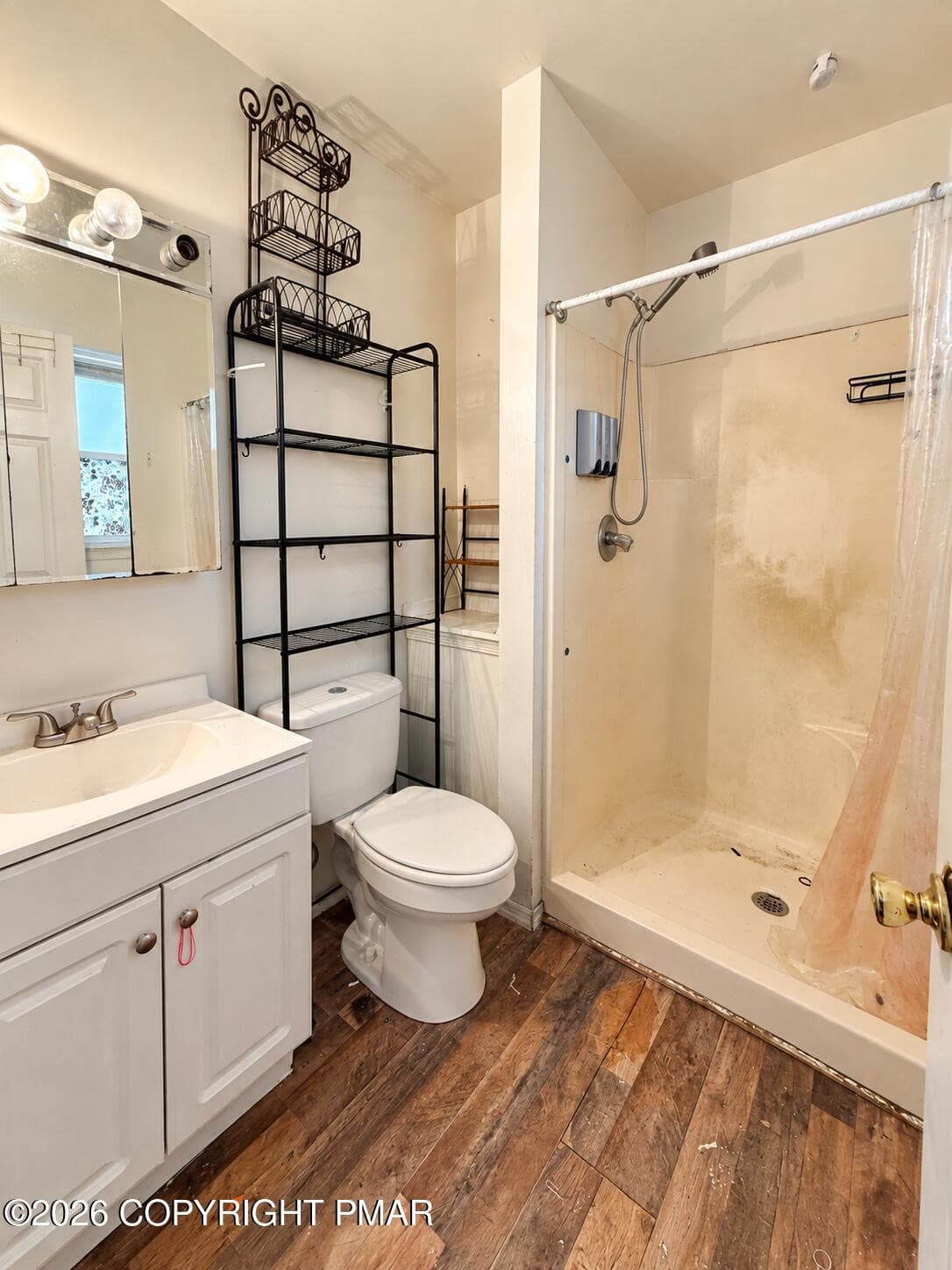 Primary Bathroom - 23 Lenape Trail, Albrightsville, PA 18210