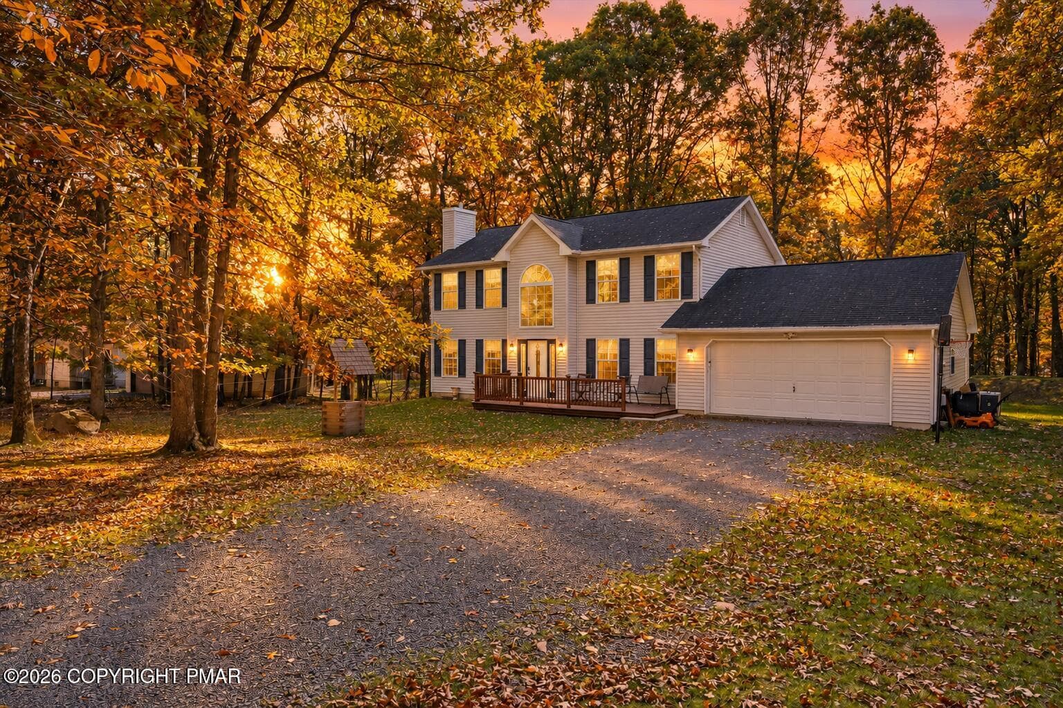 226 Squirrelwood Court, Effort, PA 18330