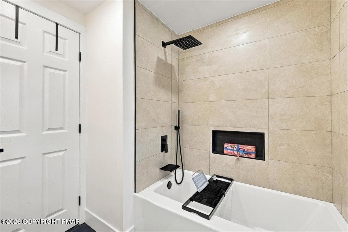 Bathroom - 19 Oak Street, Mount Pocono, PA 18344