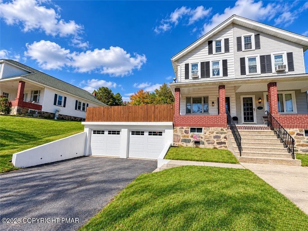 546 Mahoning Drive E, Lehighton, PA 18235
