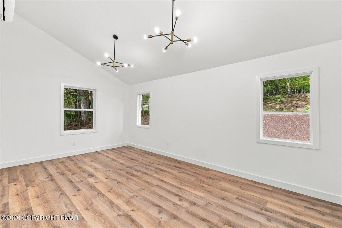 bed 2 - 2110 Owl Pass Road, Bushkill, PA 18324
