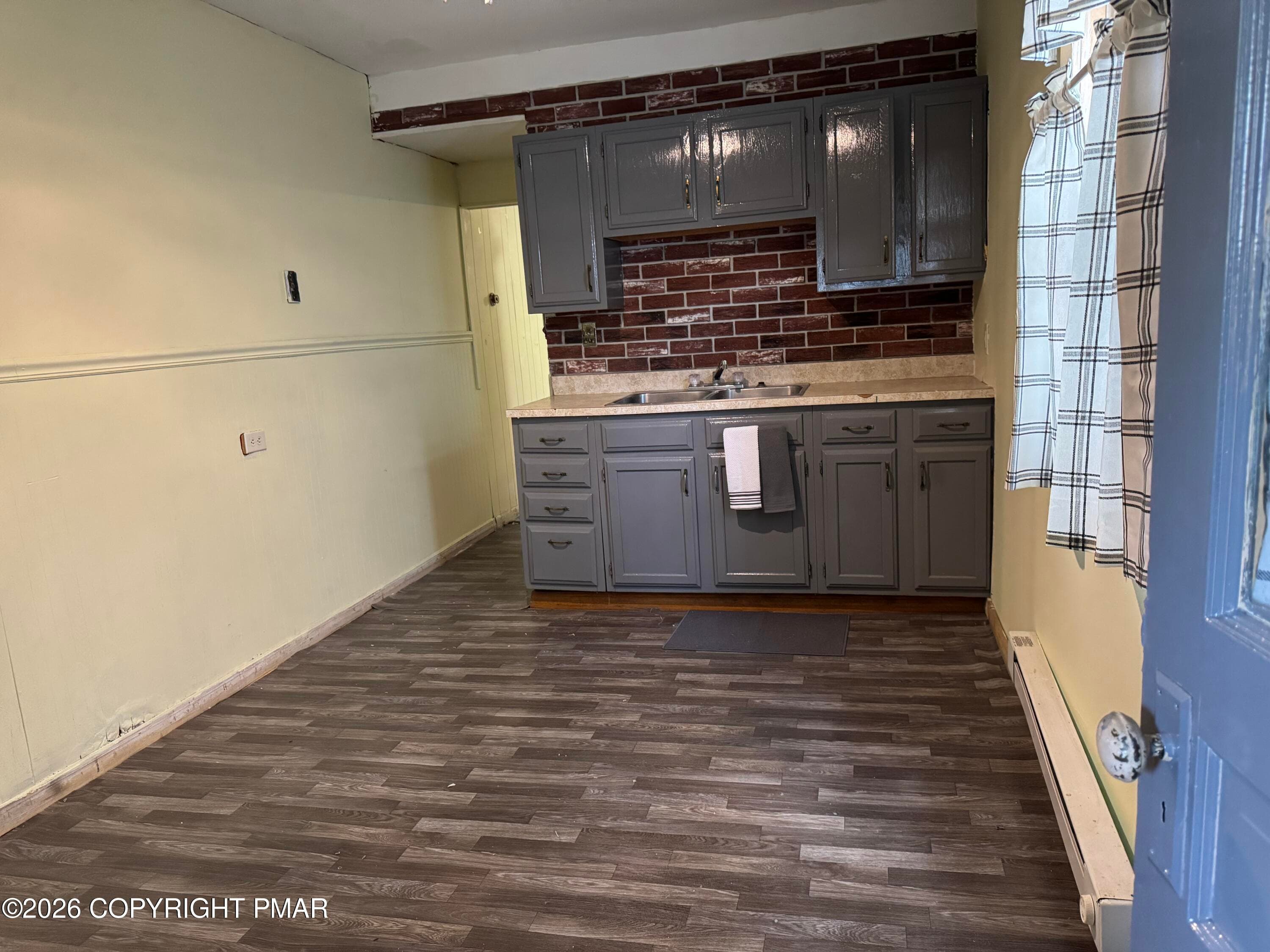 IMG_1706 - 413 E Union Street, Tamaqua, PA 18252