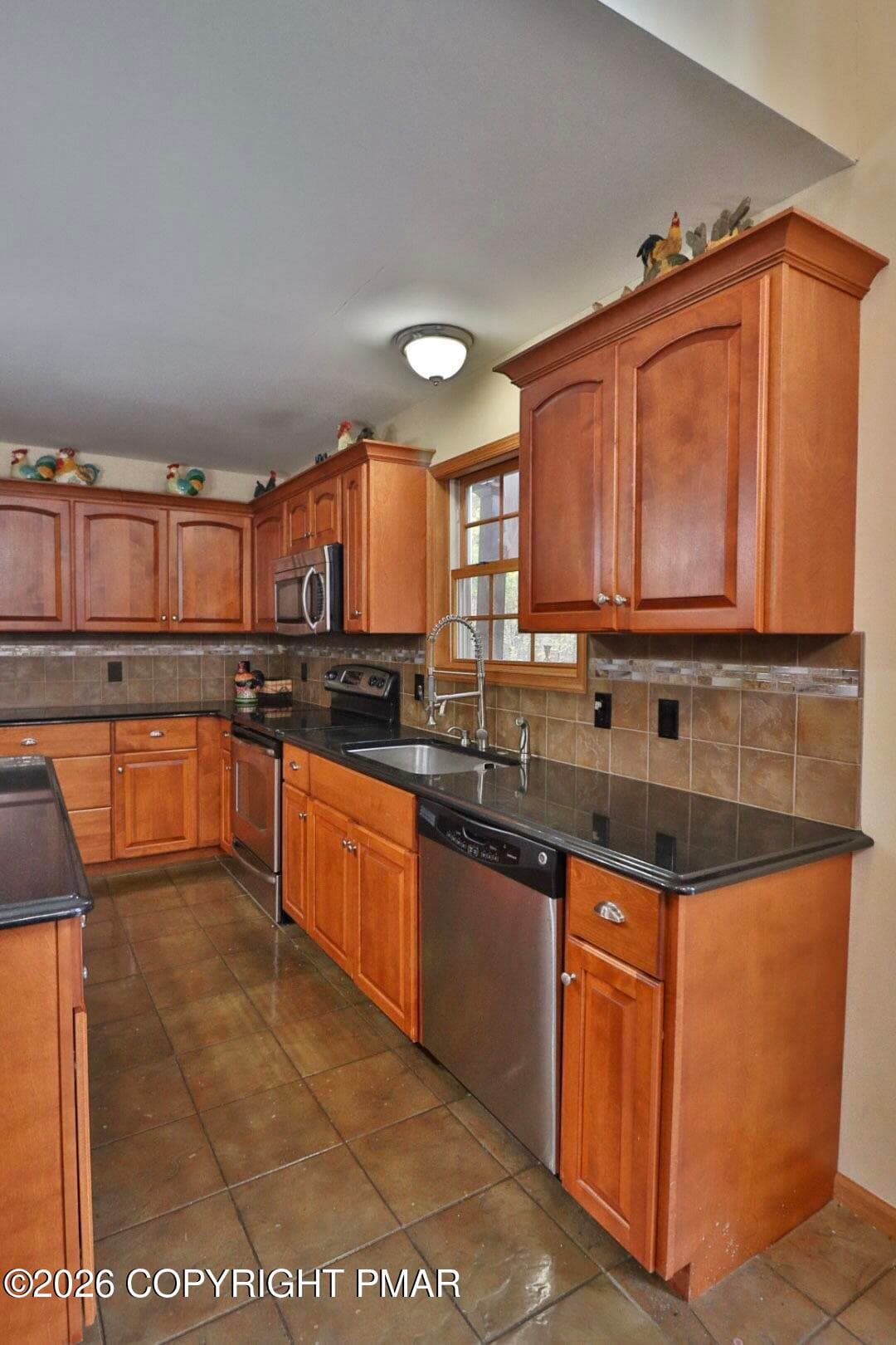 ADE491CF-71EF-4695-AA47-9B3A11182F6B - 131 Canterbury Road, Bushkill, PA 18324
