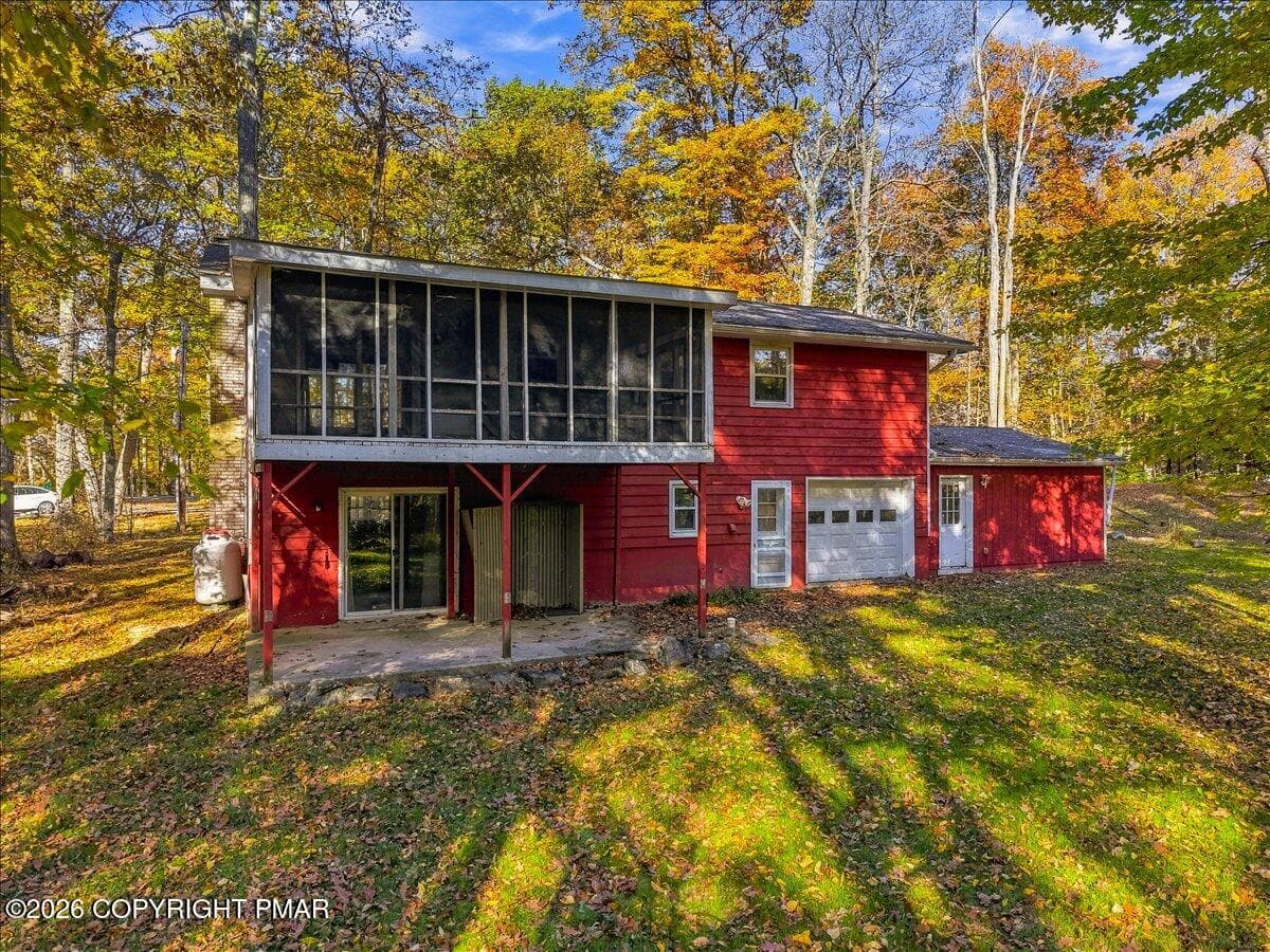 10-PhBack View oto-9 - 2106 Beech Lane, Tobyhanna, PA 18466