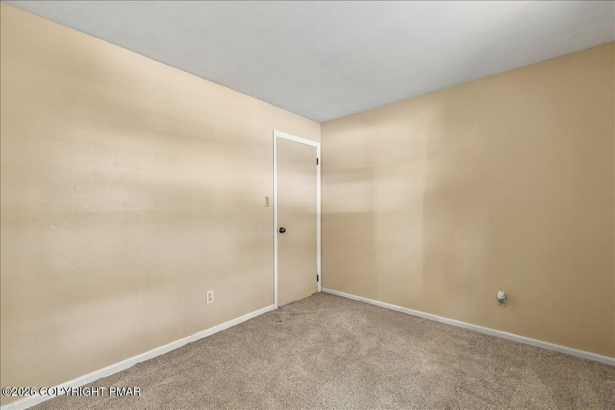 Bedroom 4 / office - 2106 Beech Lane, Tobyhanna, PA 18466