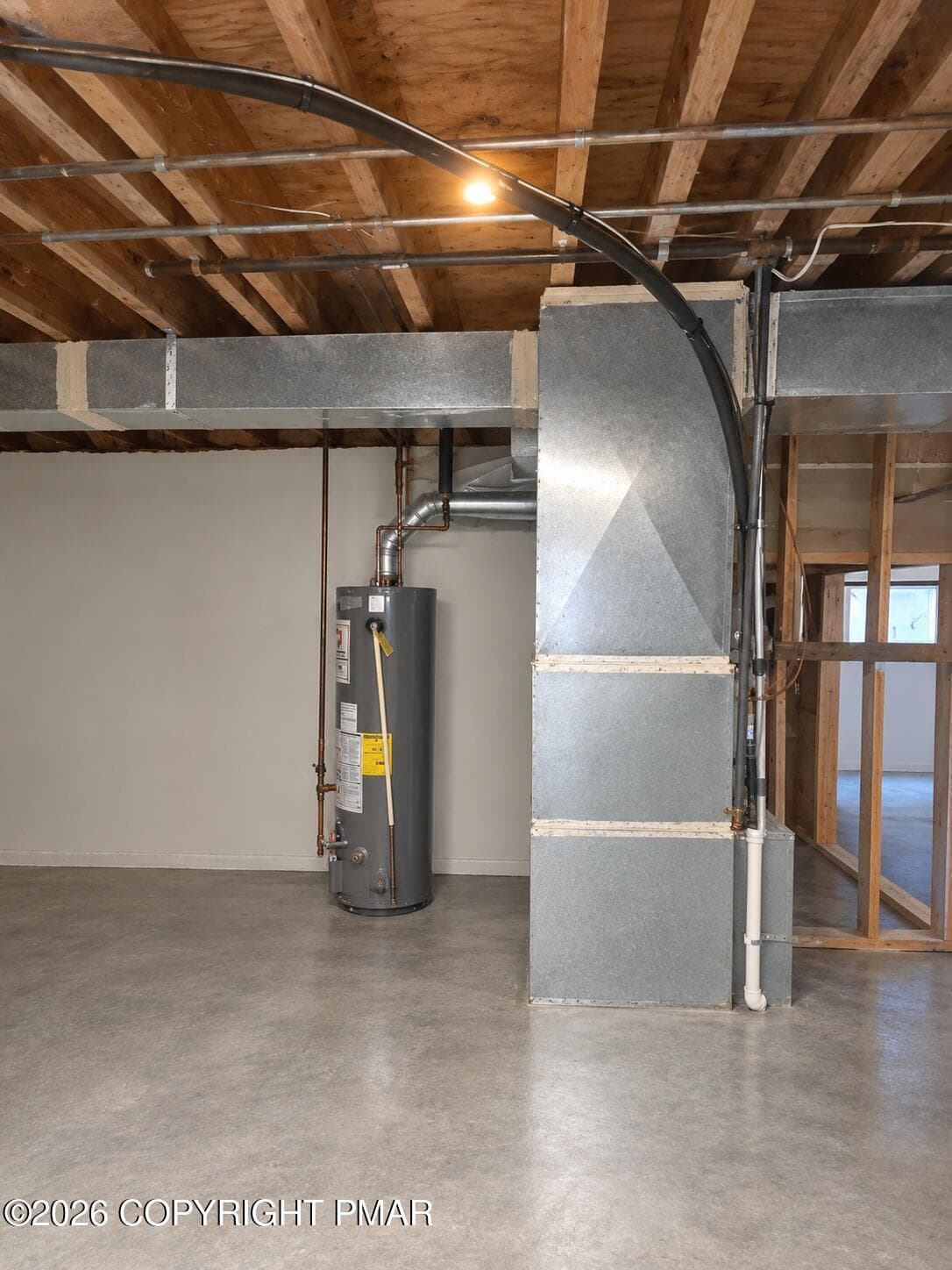 Garage - 179 Kensington Drive, Bushkill, PA 18324