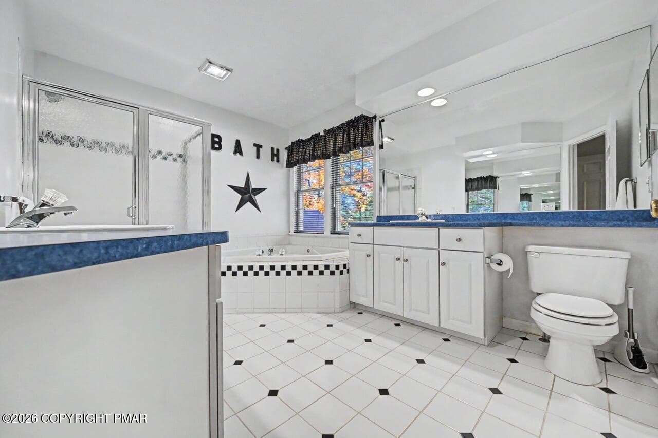Primary Bath - 127 Halfmoon Road, Pocono Pines, PA 18350