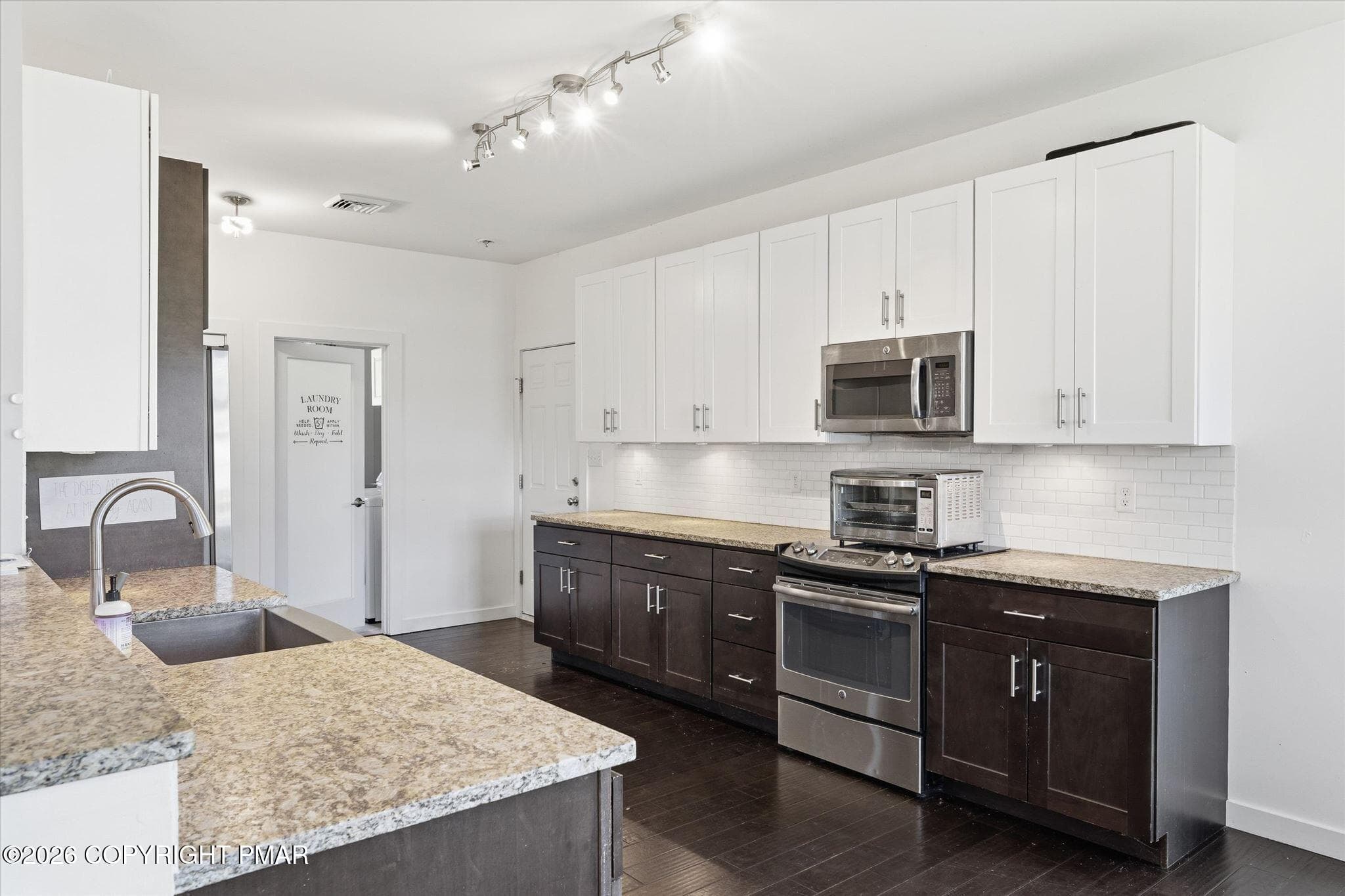 Kitchen - 22 Greentree Drive, Bangor, PA 18013